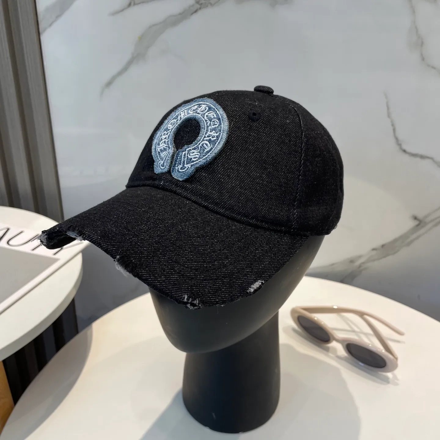 P70 Croxin's new high-quality washed denim baseball cap, high-end customized version! The same style as the internet celebrity fashion blogger! Wall crack recommended! Great quality! Head circumference 57cm